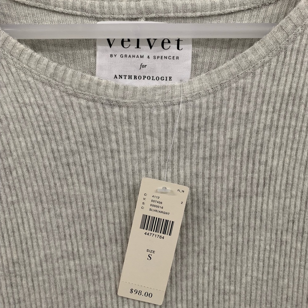 NWT VELVET by Graham & Spencer long sleeve top